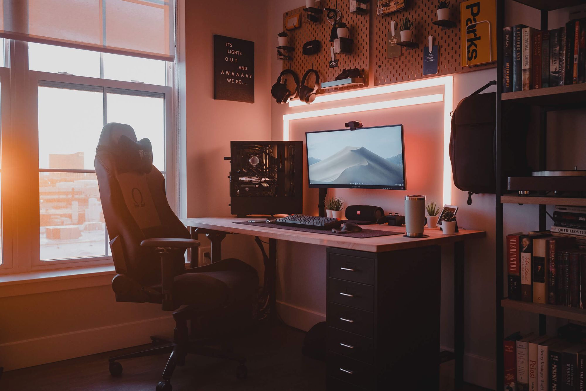 Multifunctional Workspace in Boston, US