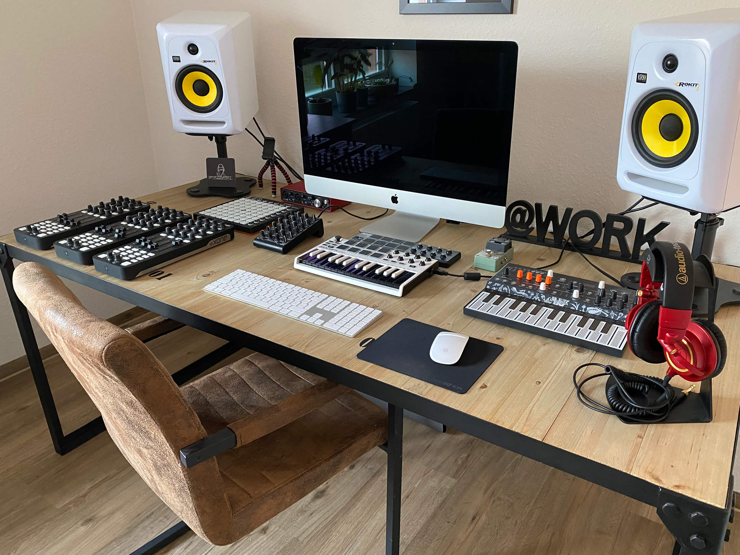 Music Studio Desk Workstation with Ra…, Computers