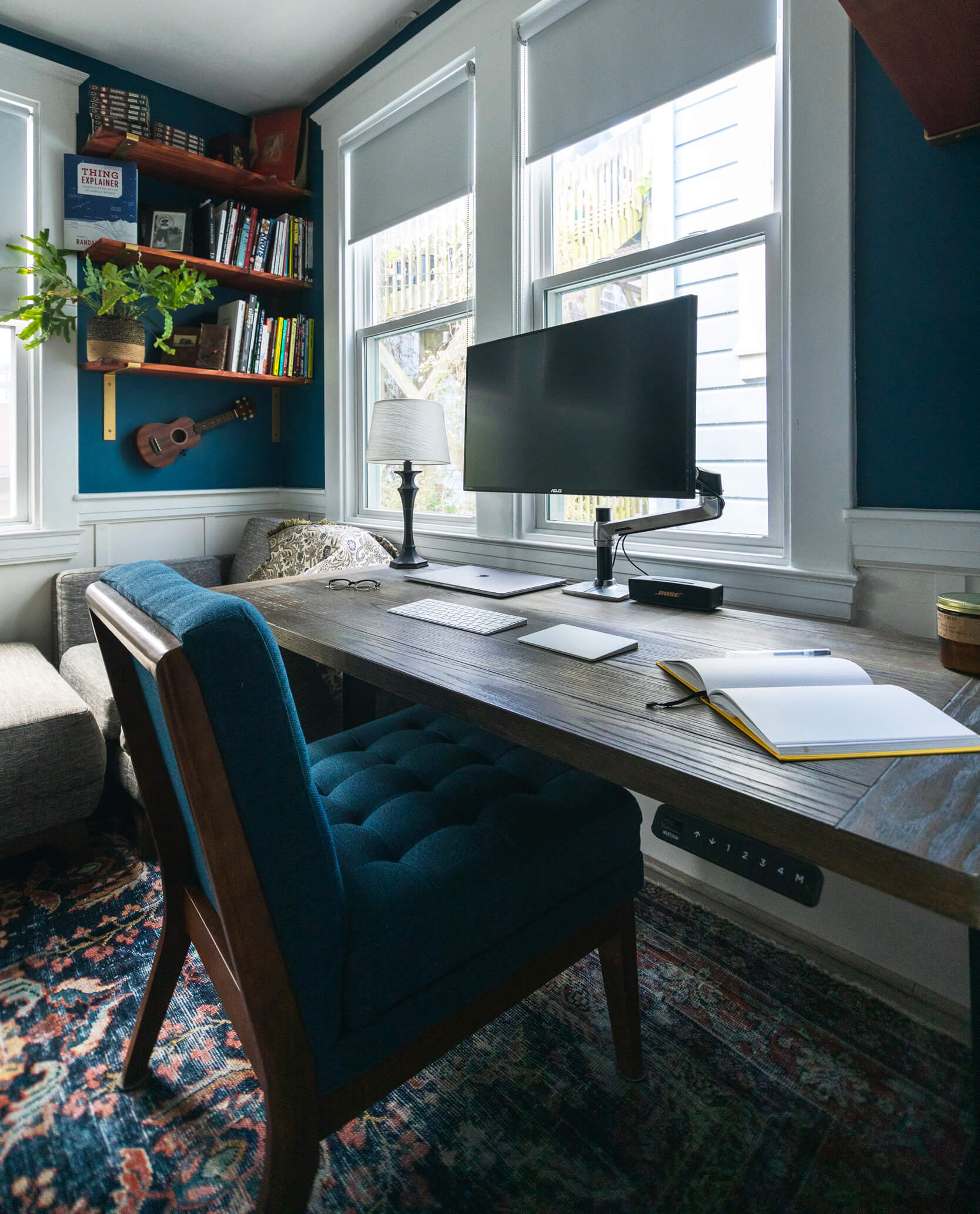 Randall Munroe's illustrated non-fiction book, “Thing explainer”, displayed on Hazel's shelf explains various complex subjects with just 1,000 most common English words