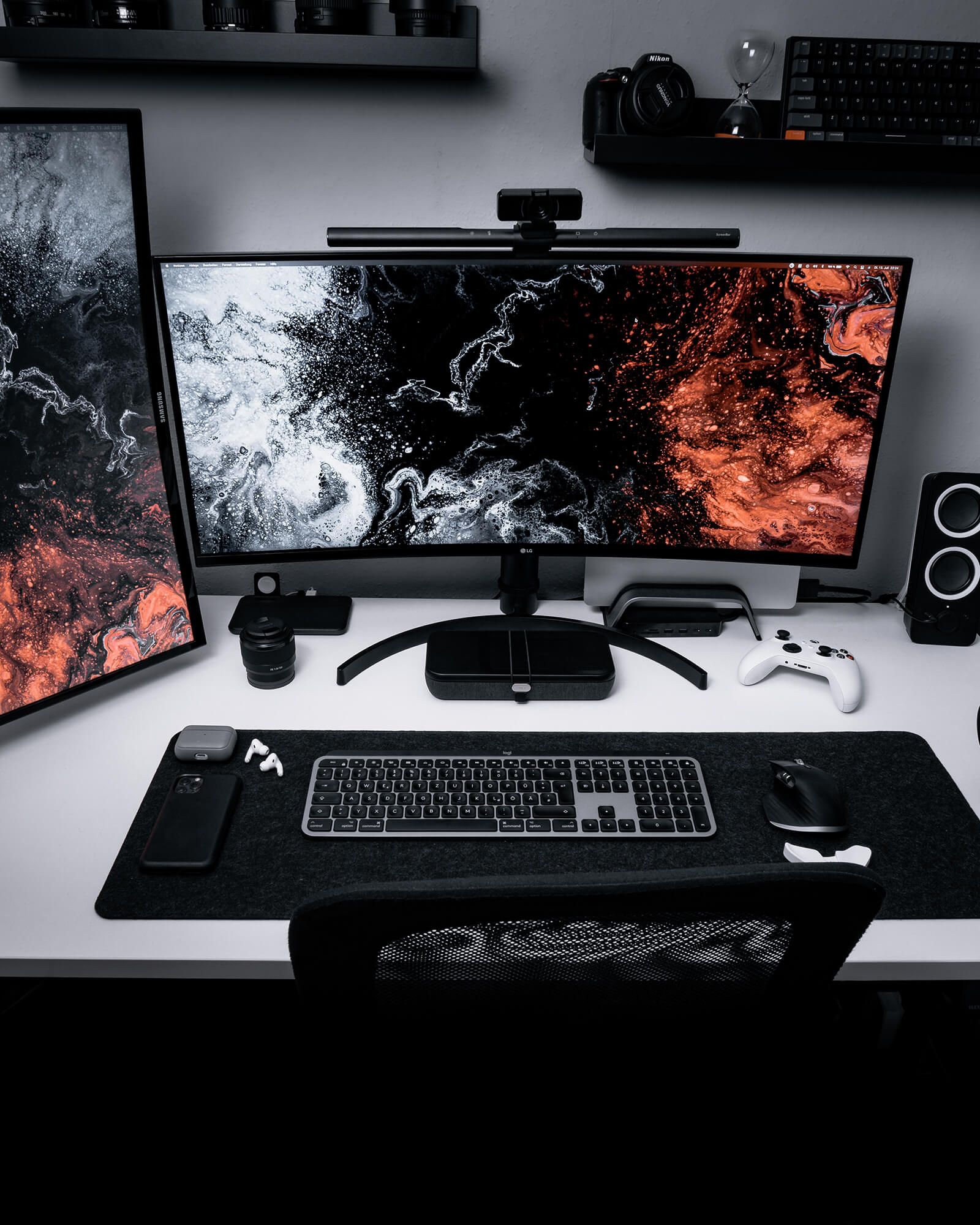 Black and white home office setup in Cologne, Germany