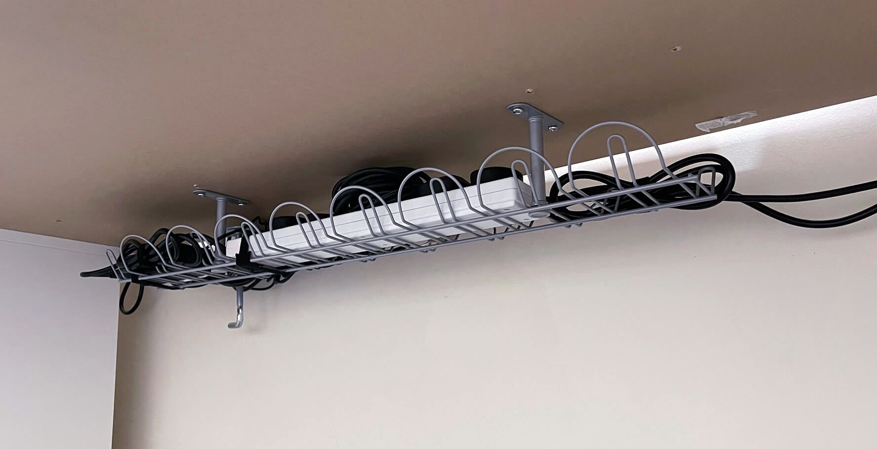 14 Ways to Hide Cables in Your Home Office