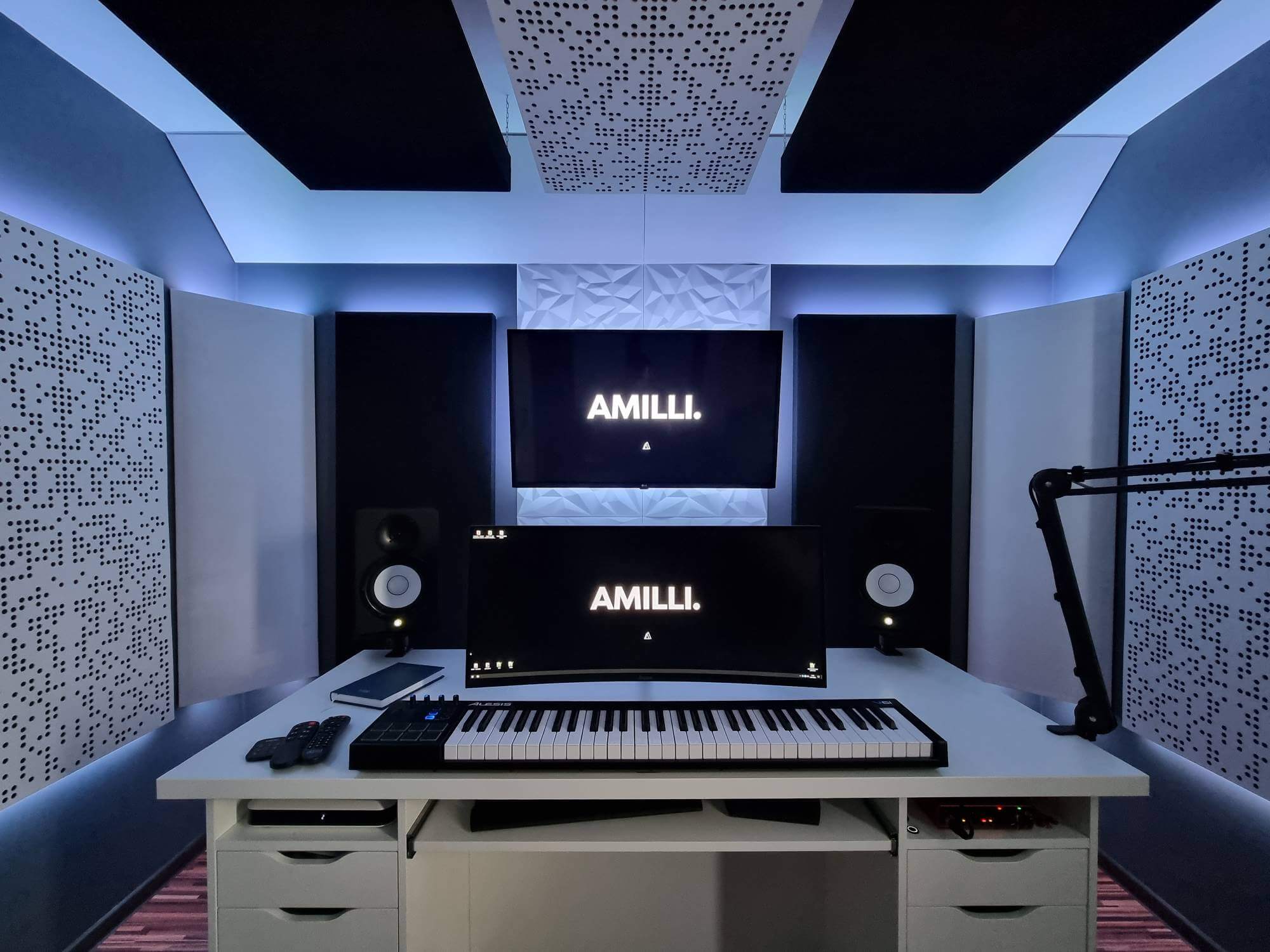 Music production setup by Kamil