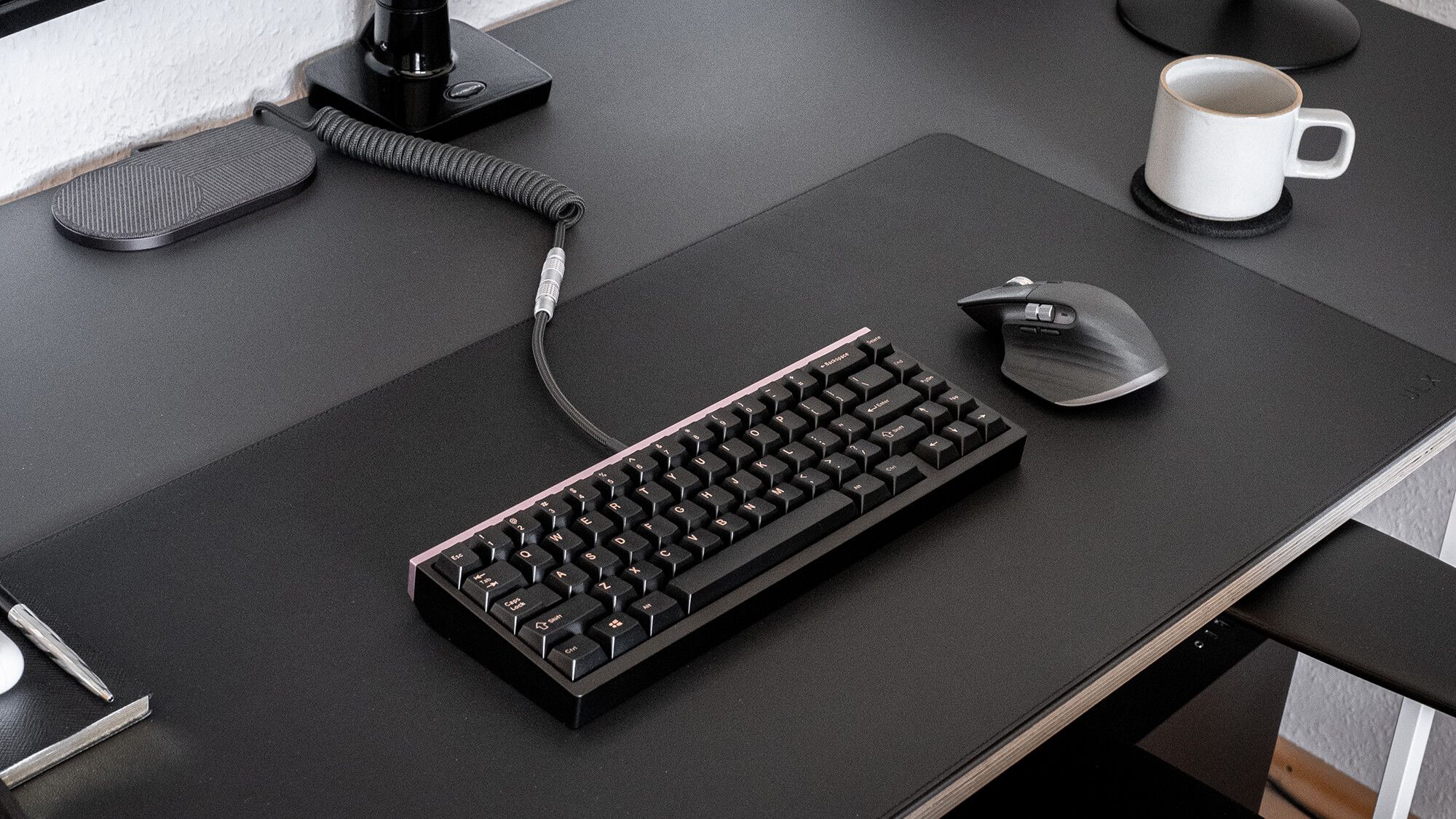 Mode65 keyboard and Logitech MX Master 3 mouse