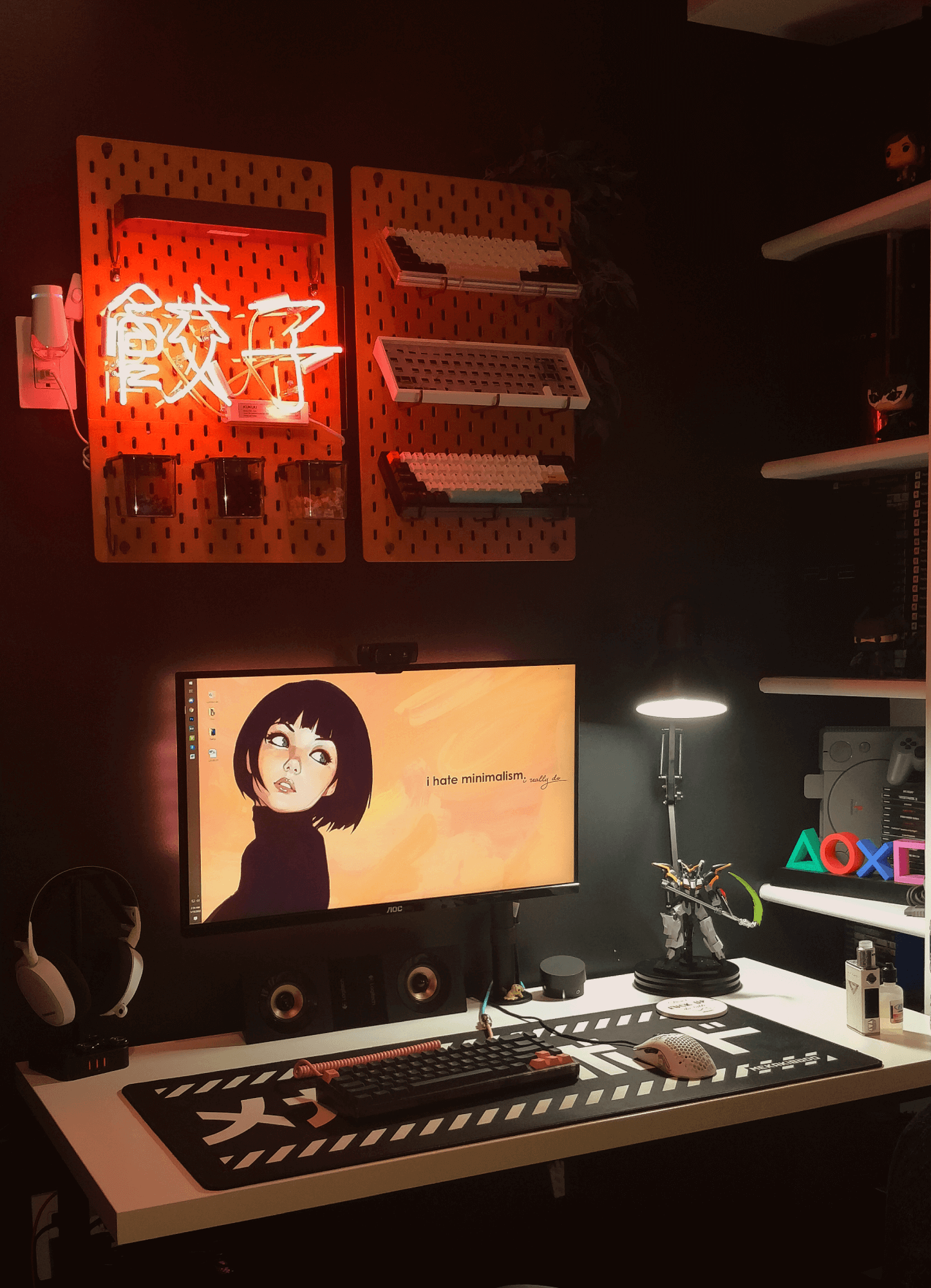 A small home office with the Japanese ambience