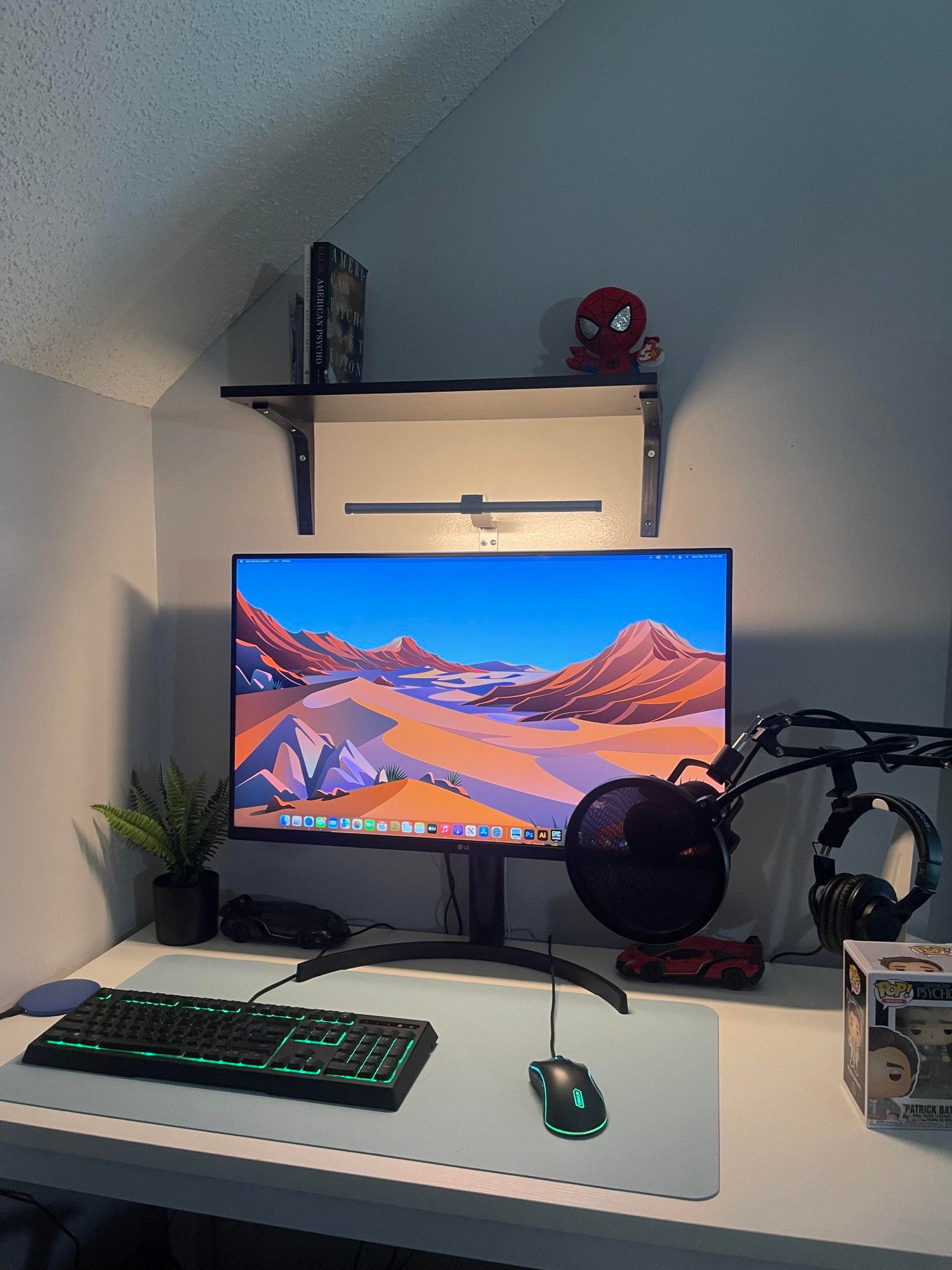 Small home office in an odd corner of a room