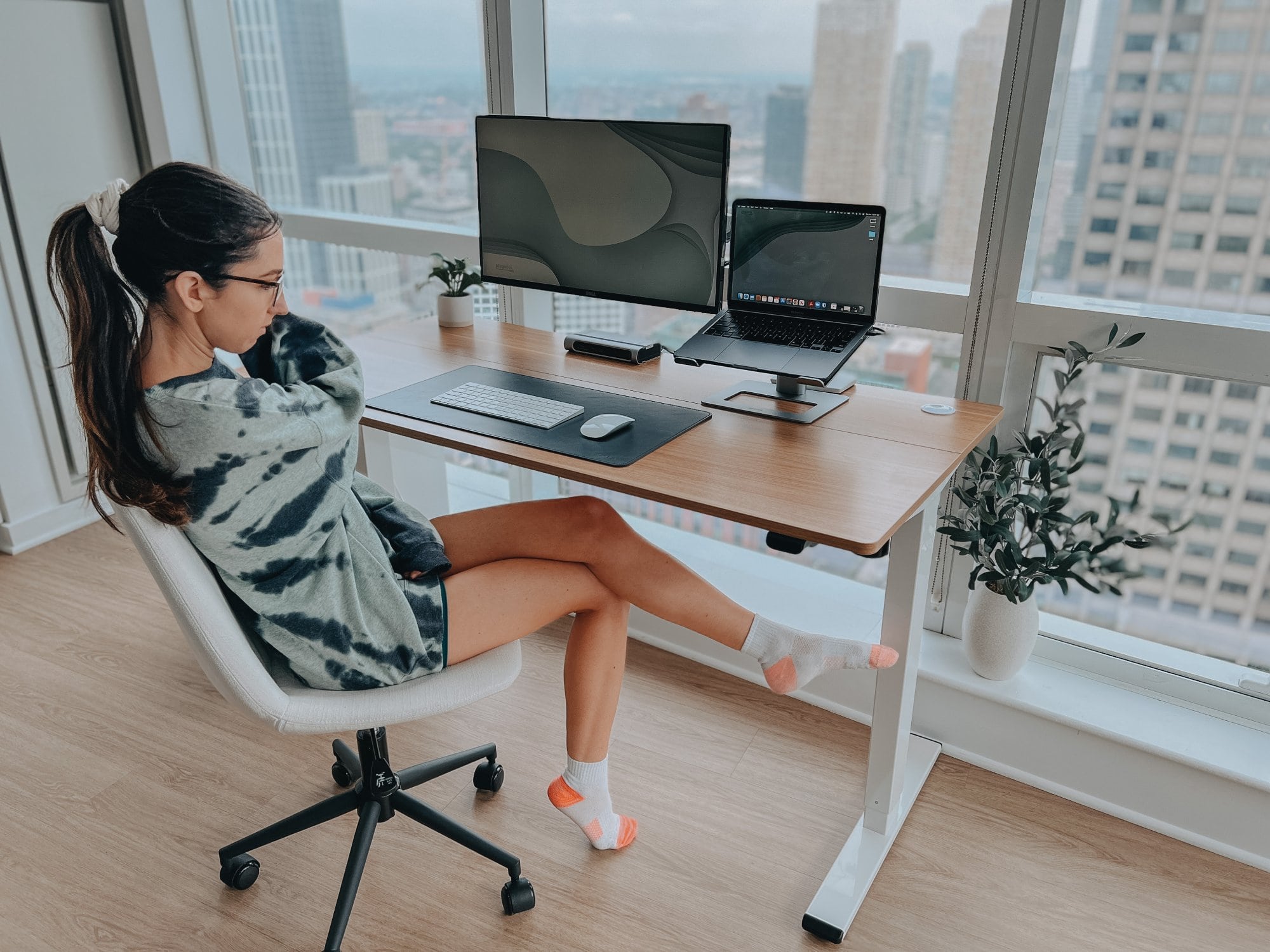 Katie Eckstrom at her minimal standing desk setup