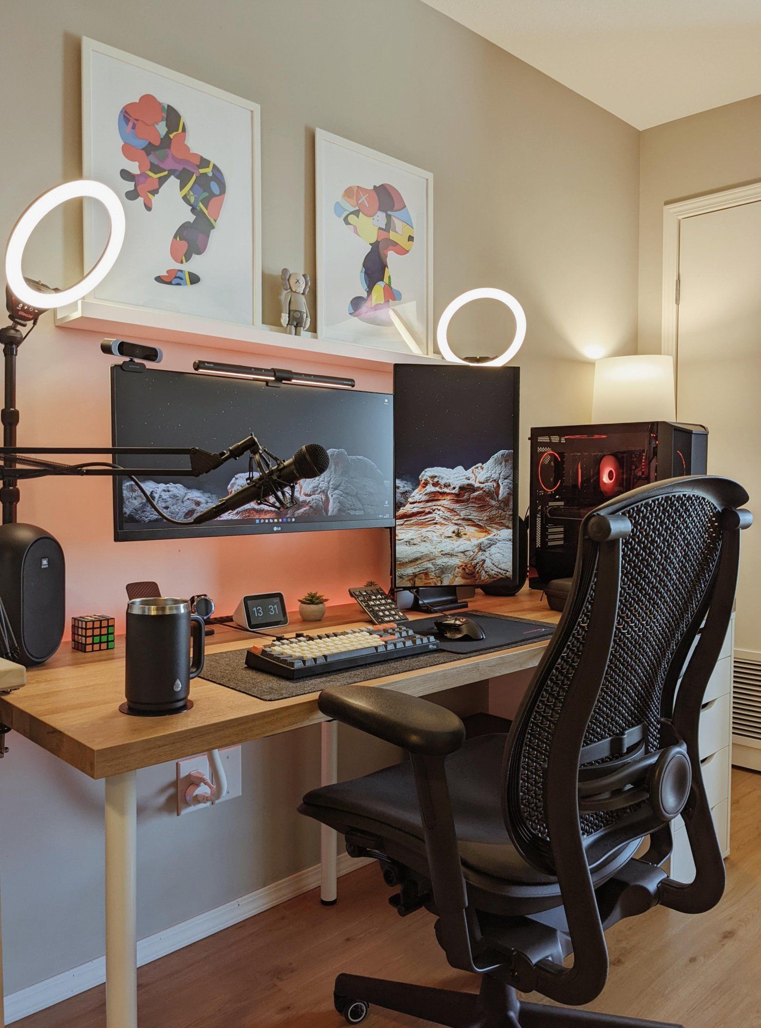 The Ultimate Home Office Setup Guide - Updated Feb 2022