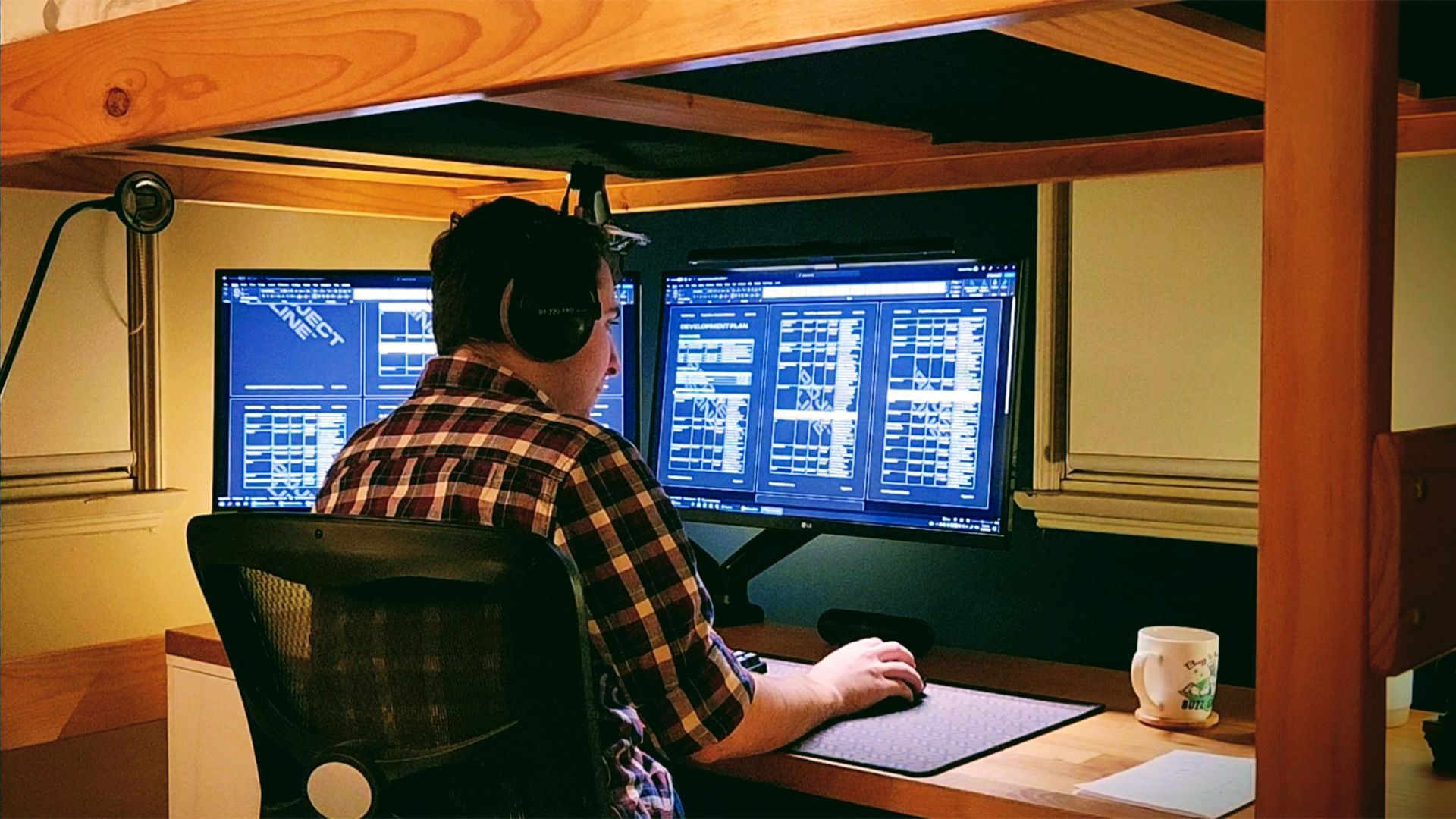 Raymond Cripps at his bedroom battlestation