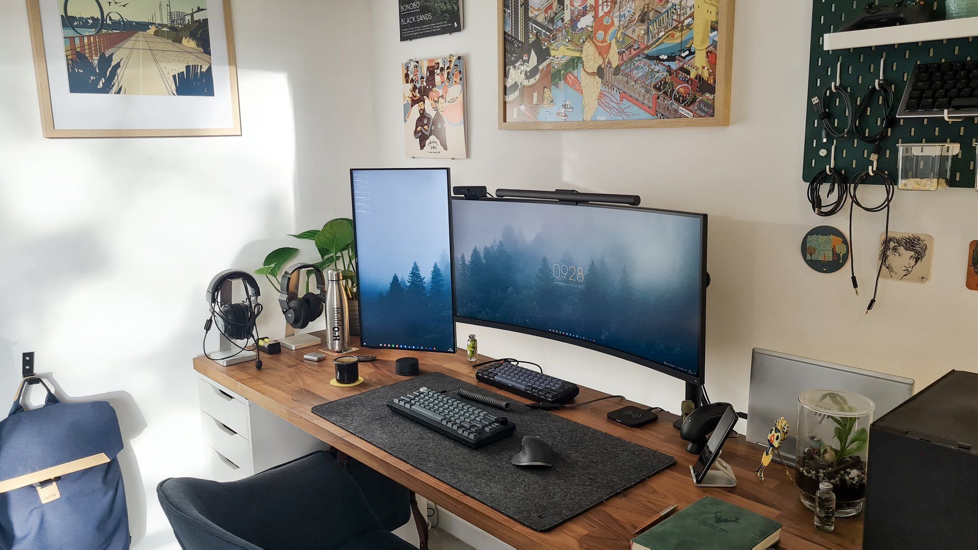 Cosy and functional workspace with IKEA KARLBY countertop and ALEX drawers
