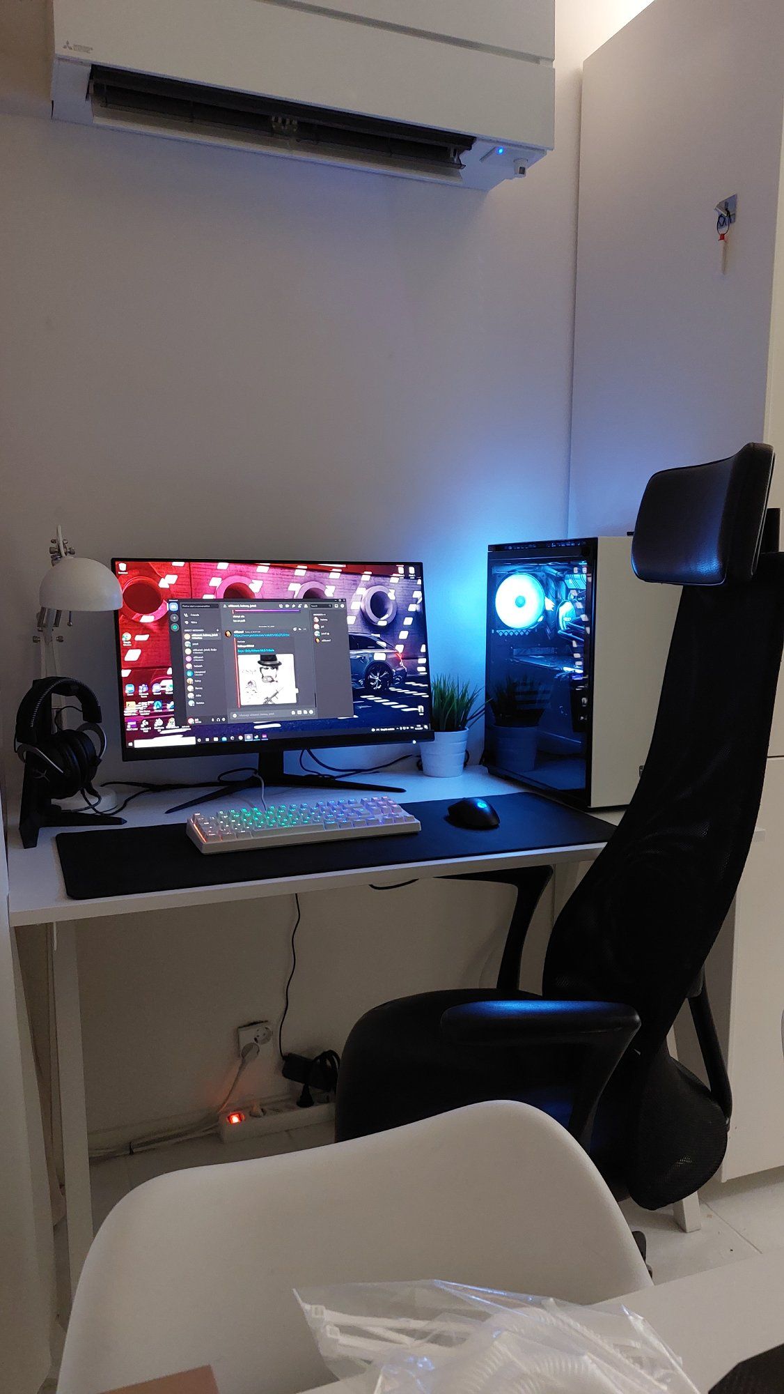 Joel’s old desk setup