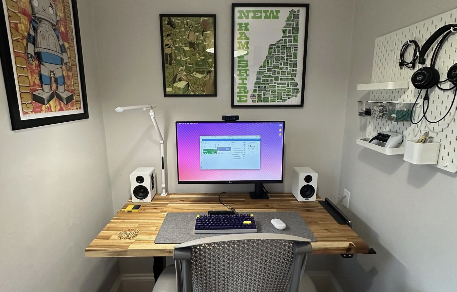 A small home office set up in just 3 square metres