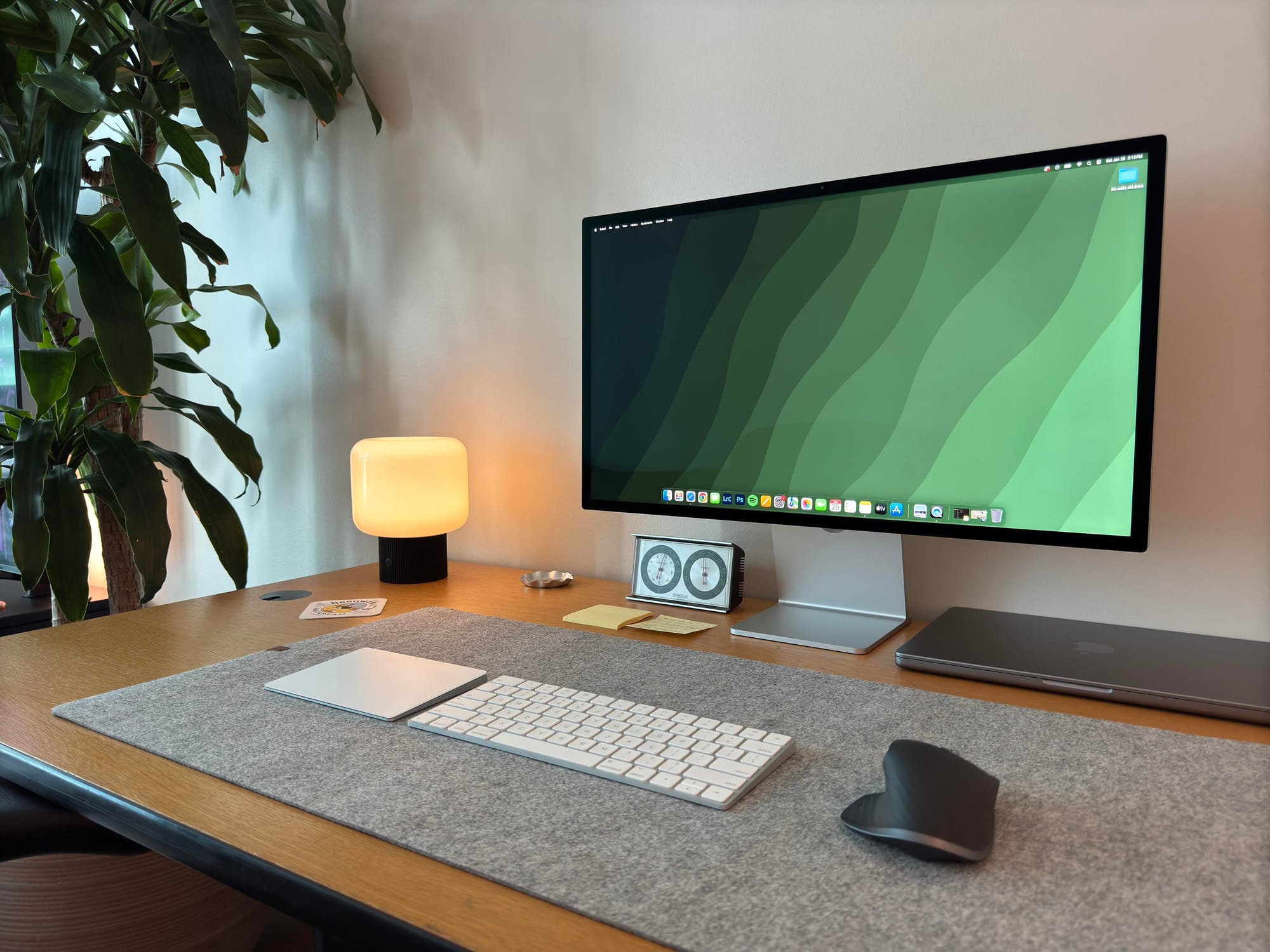 Minimal Photographer Workspace in Tampa, Florida