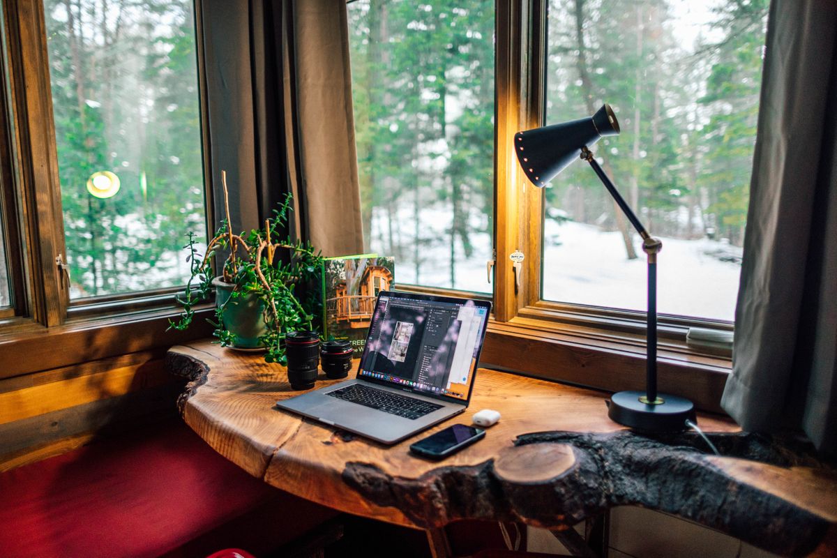 35 Simple Tips for Tackling Your Working From Home Routine