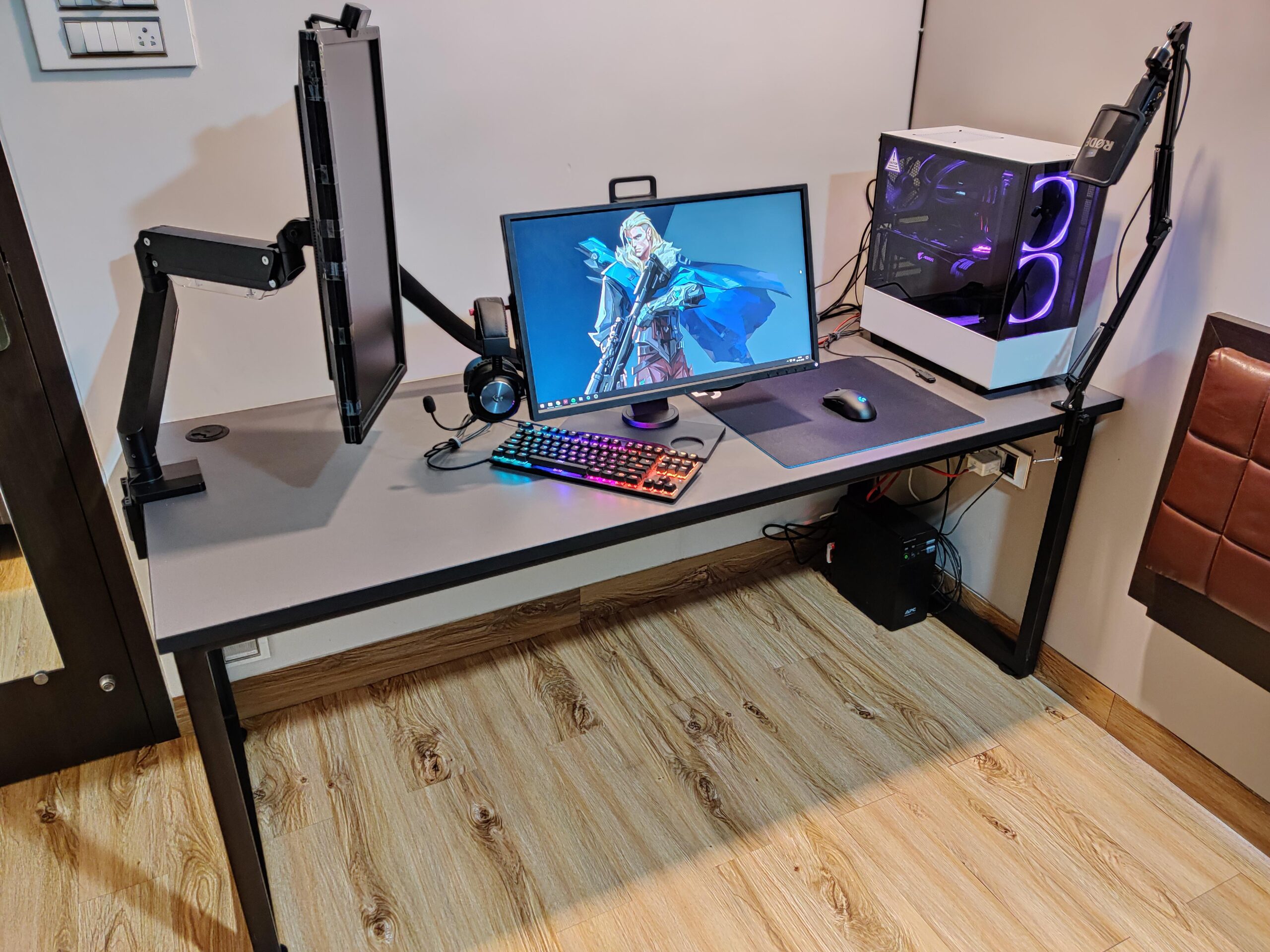 Budget Streamer Desk Setup Ideas